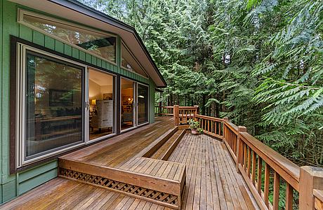 Building a Deck Made Easy: Useful Tips From the Experts