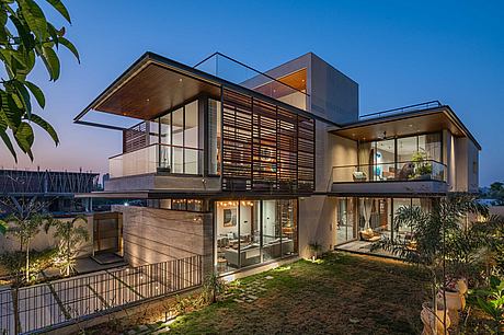 The Perched House by Inclined Studio - 17