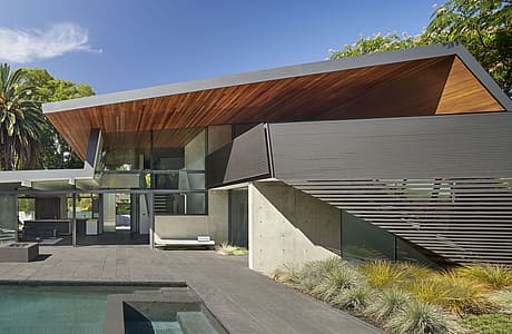 Edgewood House by Terry & Terry Architecture