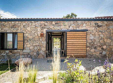 Madriguera by Lado Blanco Arquitecturas - 2