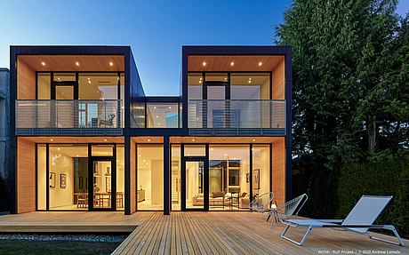 In Between House by RUFproject - 2