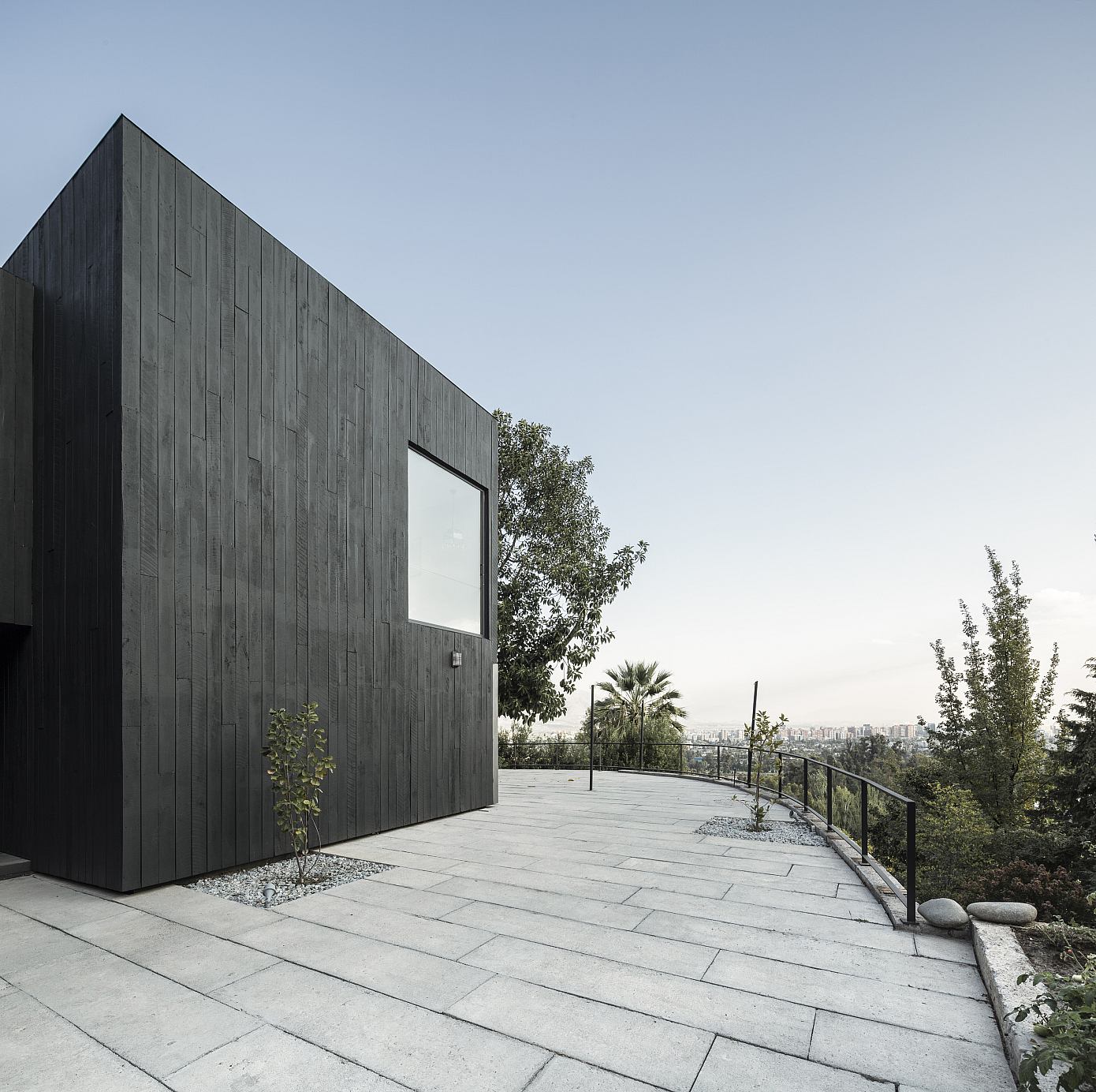 Zupe House by Iván Bravo Arquitectos