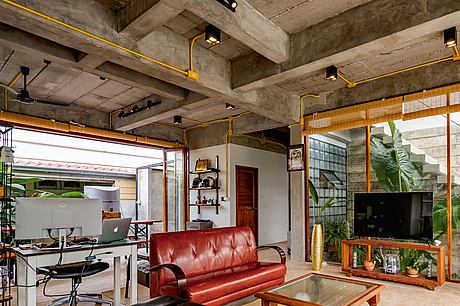 Collage House by Fatboy Factory - 4