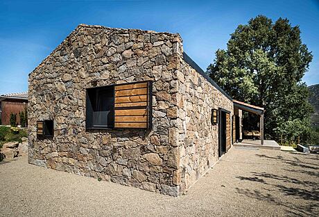 Madriguera by Lado Blanco Arquitecturas - 8