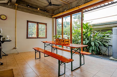 Collage House by Fatboy Factory - 8