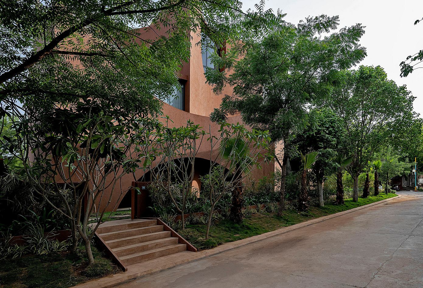 Mirai House of Arches by Sanjay Puri Architects