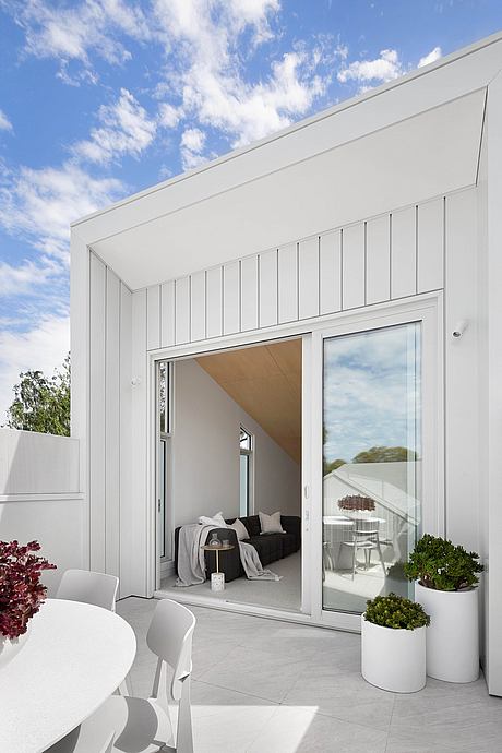 Thomson House by C. Kairouz Architects - 9