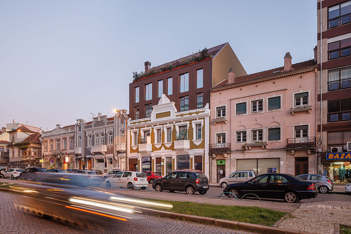 001-5-avenida-mrio-alves-arquiteto