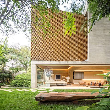 BD House by Studio Arthur Casas - 1