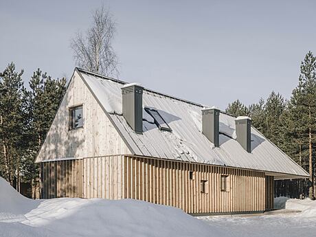 Bracket House by AB Chvoya - 1