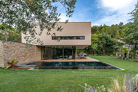 DJK’s House by Brengues Le Pavec - 1