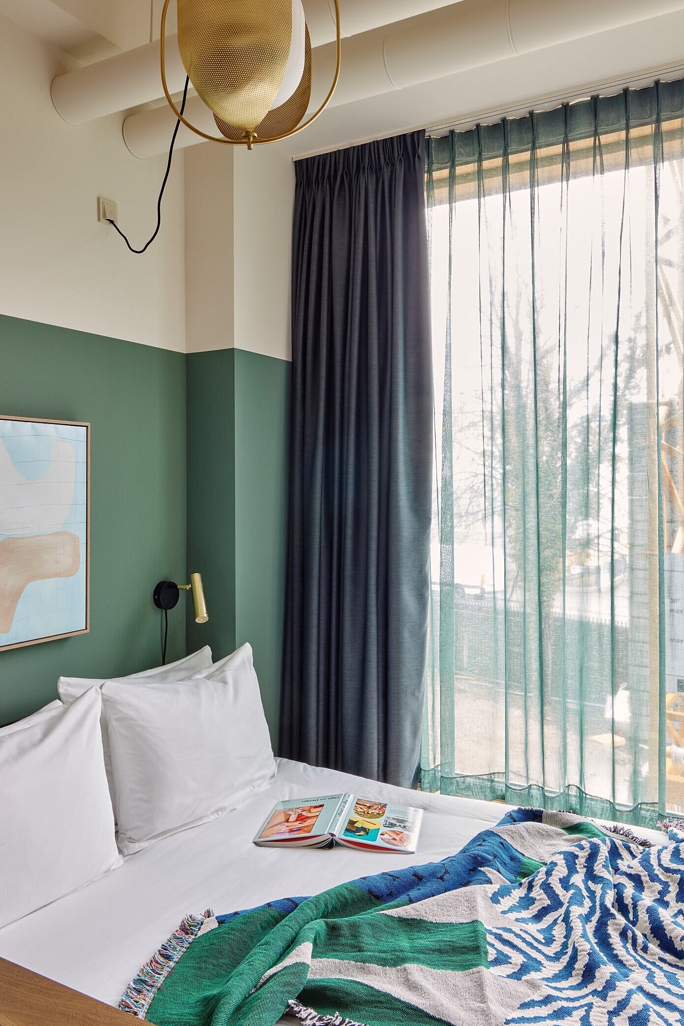 Wunder Locke by Holloway Li