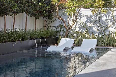 A Breath of Fresh Air: Transformation to a Spacious Home by Shlomit Zeldman - 14