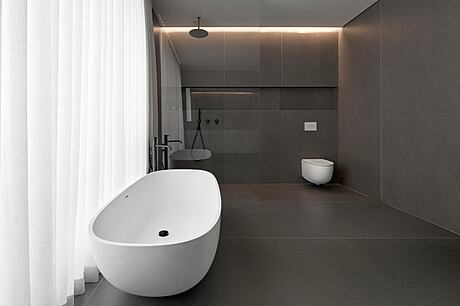 A Breath of Fresh Air: Transformation to a Spacious Home by Shlomit Zeldman - 11