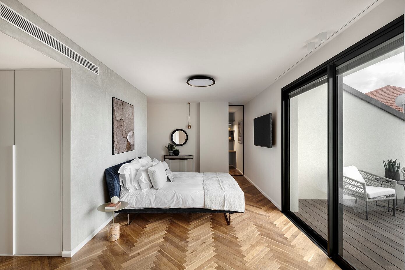 a-luxurious-duplex-with-an-old-jaffa-flair-by-halel-architecture-001