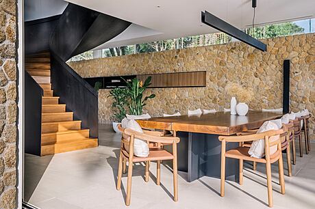 Anaia Villa by Sicart & Smith Architects - 7