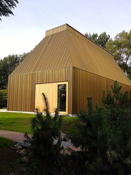 How Modern Sheds Help Create Stylish Storage Solutions - 2