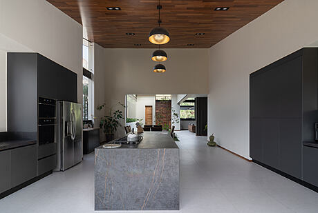 Ra House by Infante Arquitectos - 7