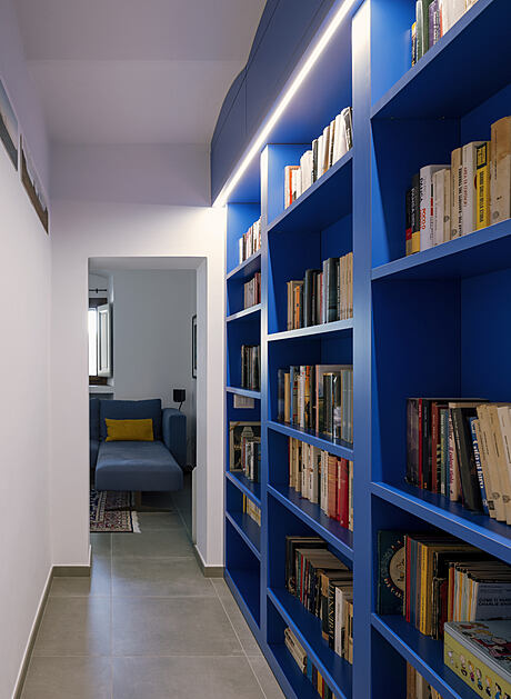 Inside or Outside? by Atlhab Architects - 4