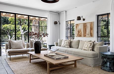 Modern Farmhouse by Keren Niv-Toledano