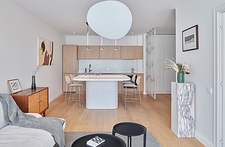 M.R. Apartment by October Design Studio