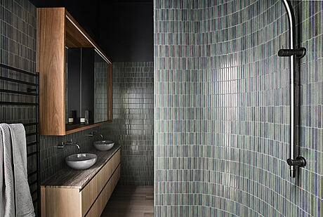 Colonnade House by Splinter Society - 9