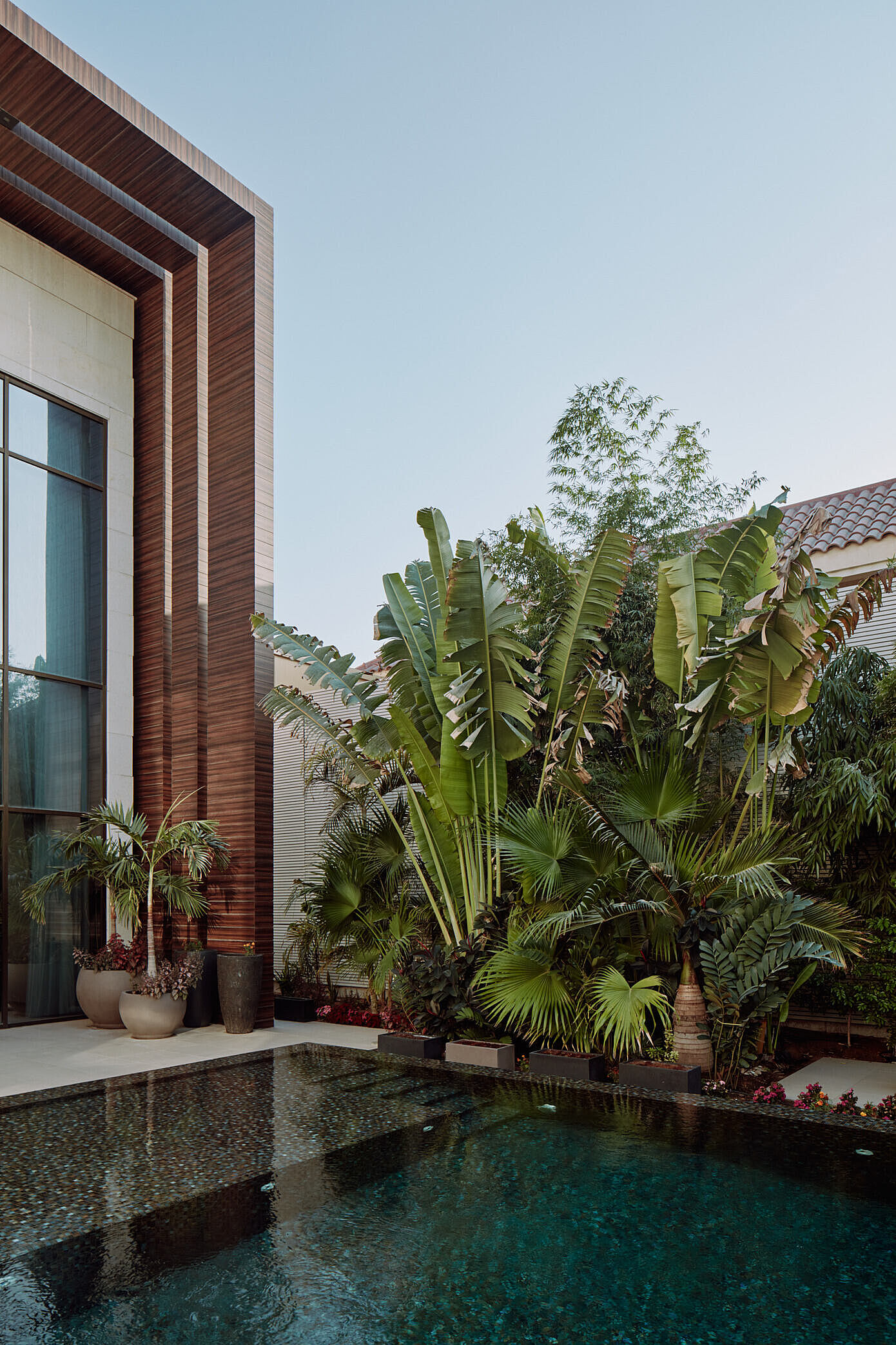 024-segreta-etereo-design