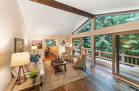 A Hard Look at Hardwood Flooring for the Home