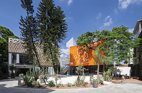 Popped Orange / Uhub HOUSE by Wutopia Lab