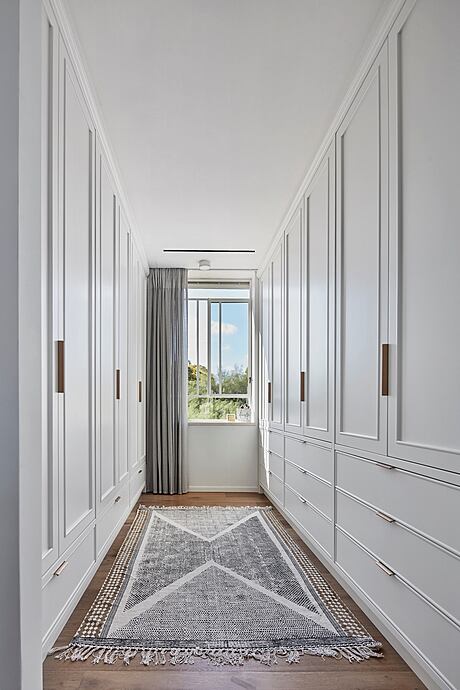 Straight to the Point by Blumenfeld Moore Architects - 9