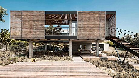 A Surfer’s House by Christiana Karagiorgi Architects - 1