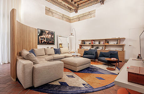 Apartment San Frediano by Pierattelli Architetture