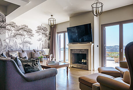 Vamvakouris Residence by Anna Tsalikian - 6