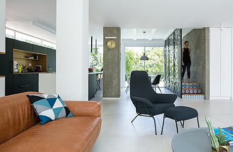 Love at First Sight by Studio Dulu