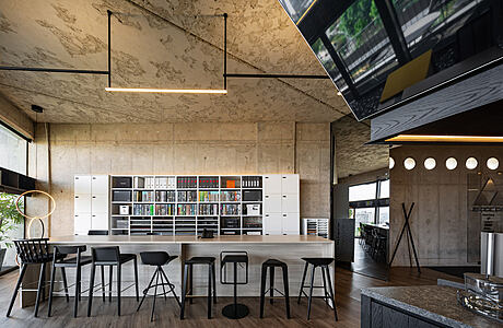 Intelligent Space by Work +