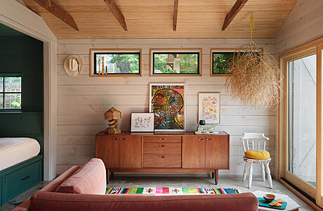 Oak Cliff Casita by Best Practice Architecture