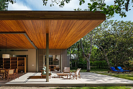 Cashew Tree House by Terra Capobianco - 1