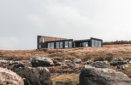 Sustainability Meets Style: Koto House in a Remote Scottish Isle