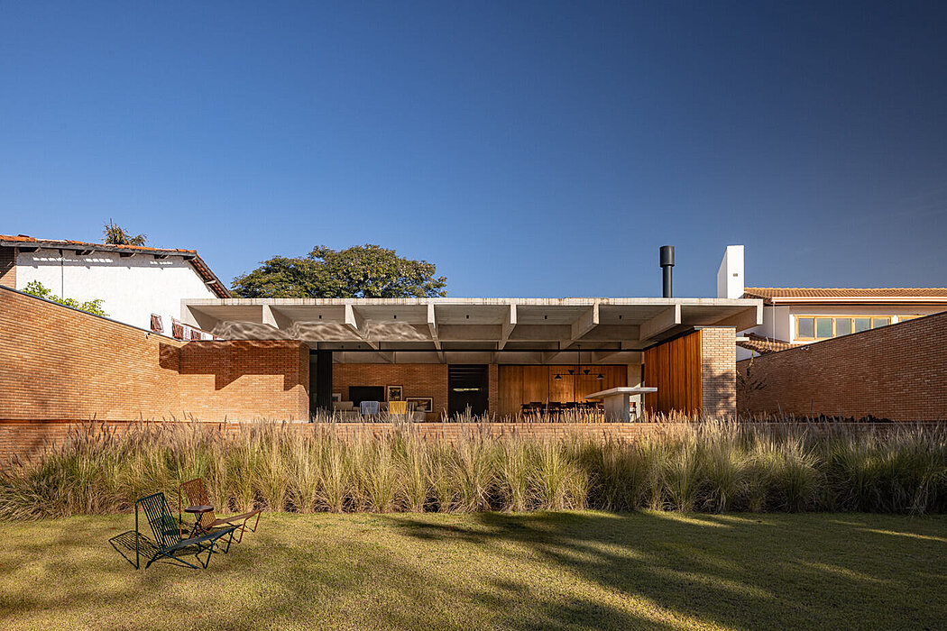 Berezowski House: A Stunning Residence in Brasilia - 1