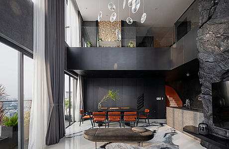 Inside the Blackstone Penthouse: A Cliff in Your Living Room