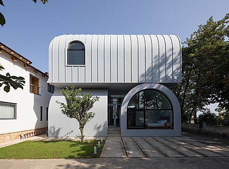 Vault on Vault Villa: Unique Design Overlooking the Caspian Sea - 1