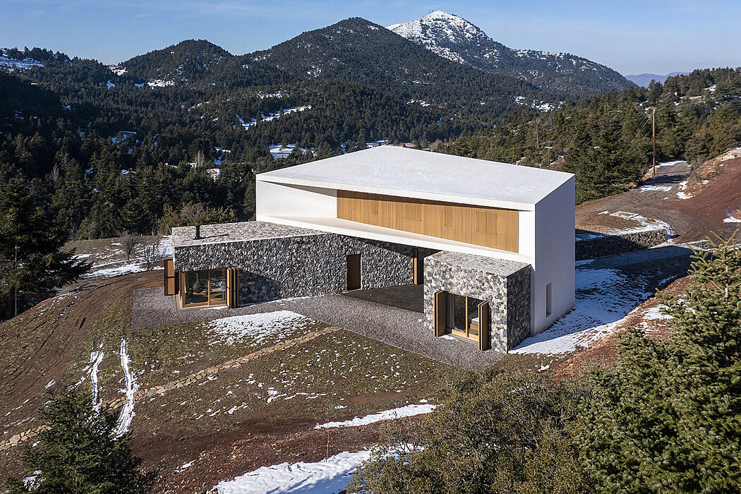 Snowfall House: A Mountain-Style Retreat in the Greek Wilderness