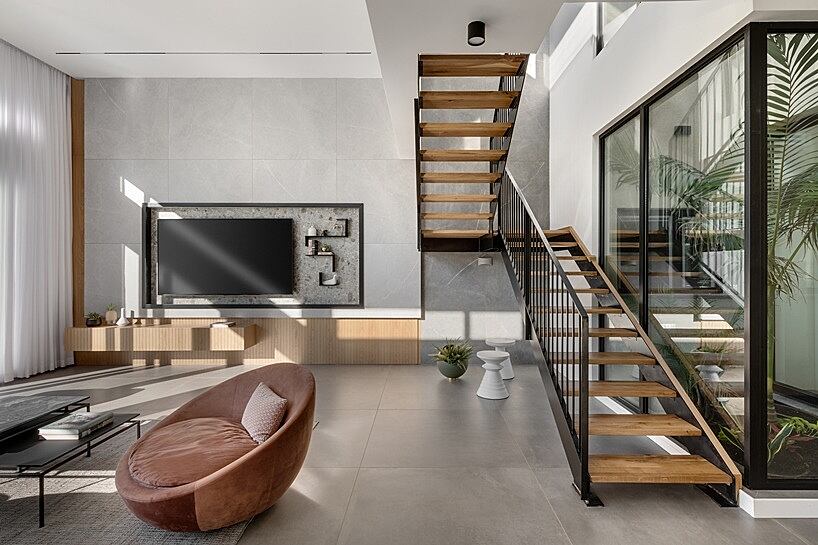 006-architecture-kfar-masaryk-adi-aronov