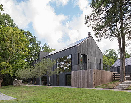 North Salem Farm: A Modern Barn House in Westchester - 1