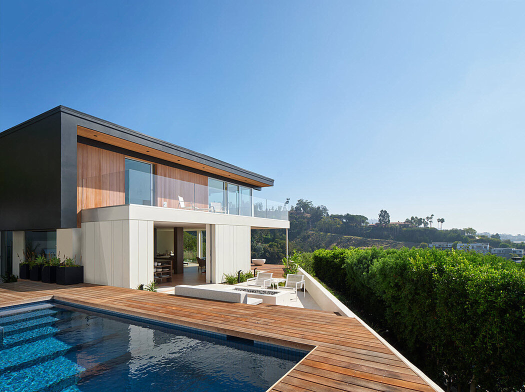 Beverly Grove Residence: Hollywood Hills’ Modern Oasis - 1