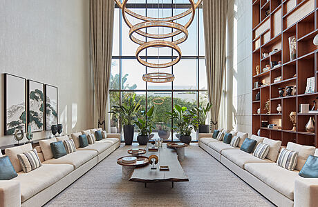 Exclusivissima: Dubai’s Elegant Villa by Etereo Design