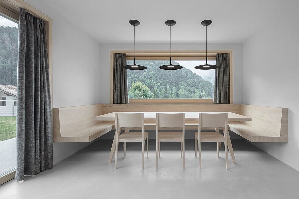 House in Sägeweg: A Fusion of Italian & German Design