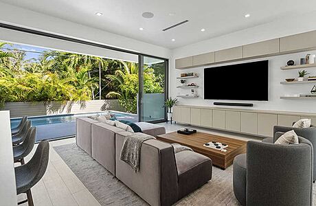 Shadowbox: Experience Miami Beach Living at Its Finest