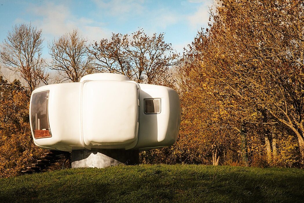 Maison Bulle: Reinvention of Maneval’s Bubble House - 1