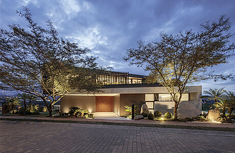 Paralelogramo House: Where Luxury Meets Nature in the Heart of Quito